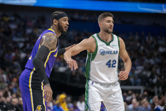  湖人惨败国王跌出附加赛区  